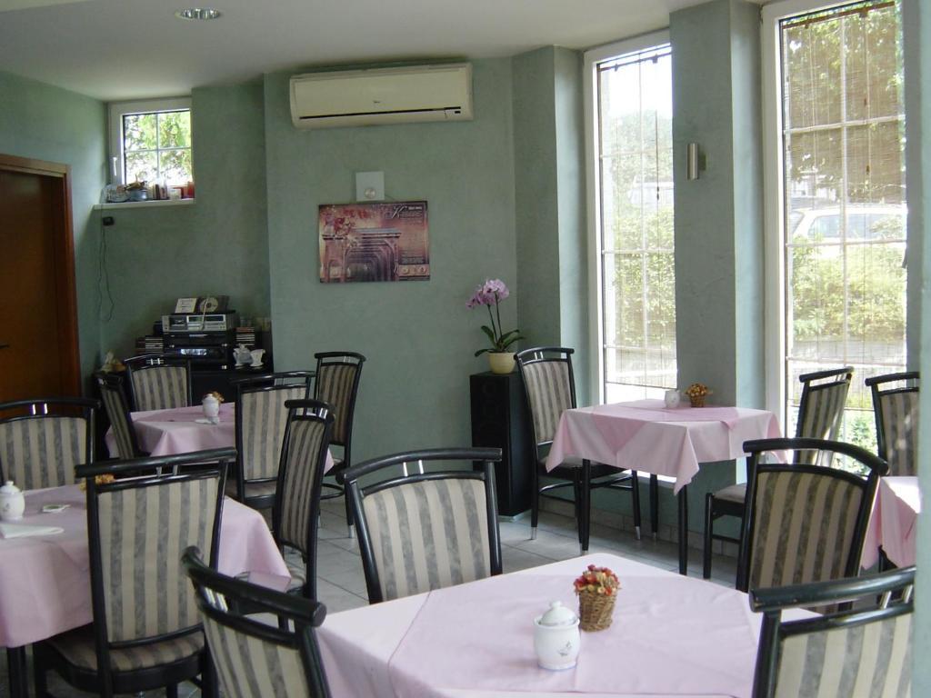 Belle Fleur Panzio Bed and Breakfast Budapest Eksteriør billede