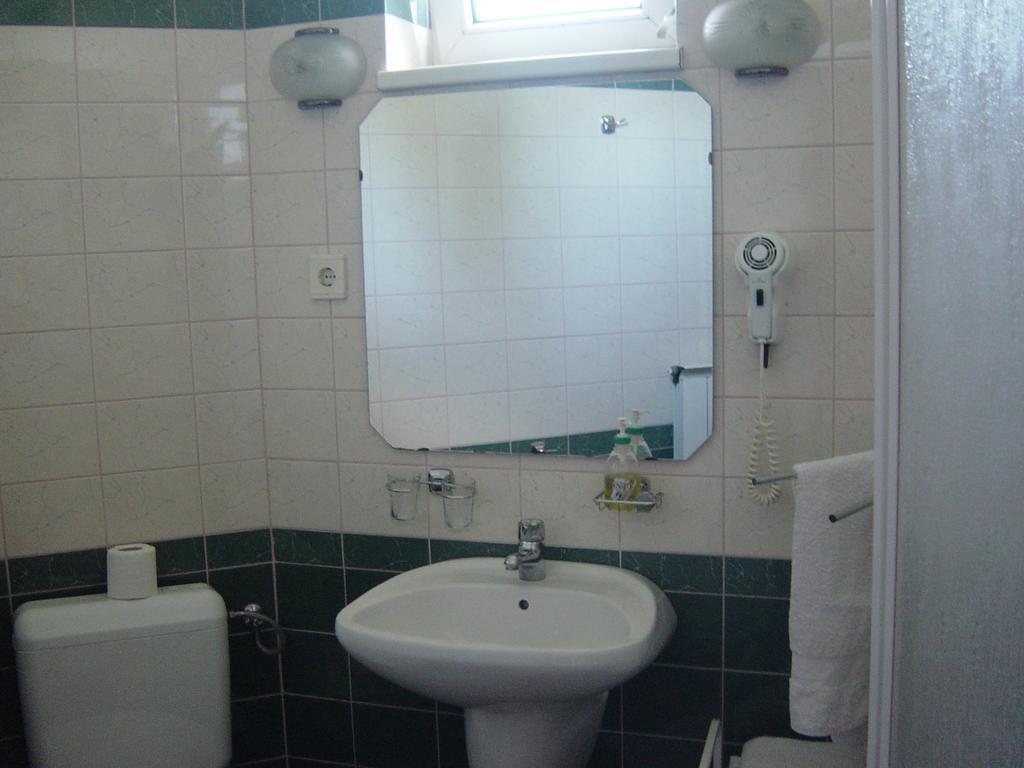 Belle Fleur Panzio Bed and Breakfast Budapest Eksteriør billede