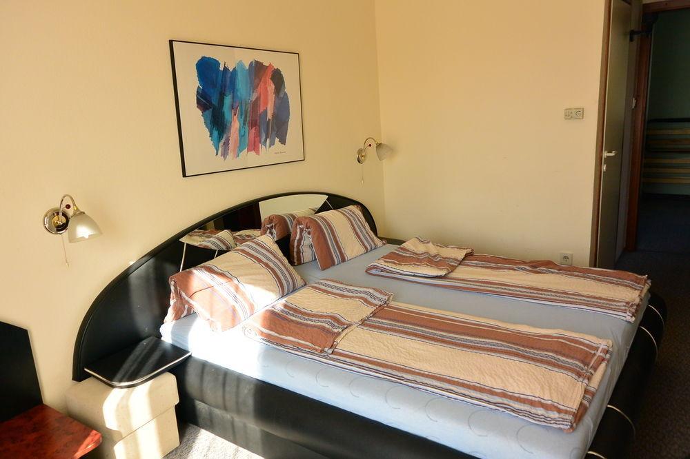 Belle Fleur Panzio Bed and Breakfast Budapest Eksteriør billede