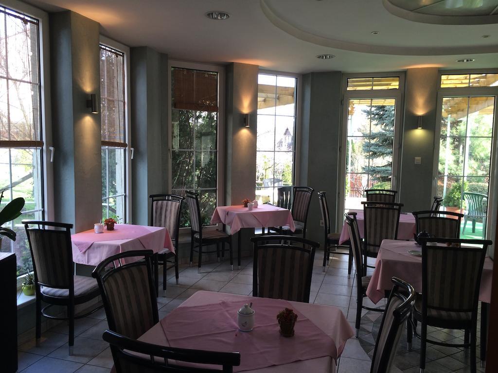 Belle Fleur Panzio Bed and Breakfast Budapest Eksteriør billede