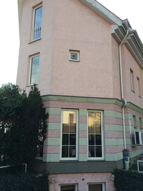 Belle Fleur Panzio Bed and Breakfast Budapest Eksteriør billede